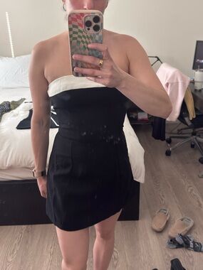 Strapless Black and White Mini Dress - Classic Tube Silhouette